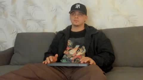 dennis munera online show from 12-08-24, 10:52