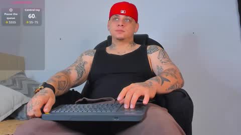 dennis munera online show from 10-01-25, 11:05