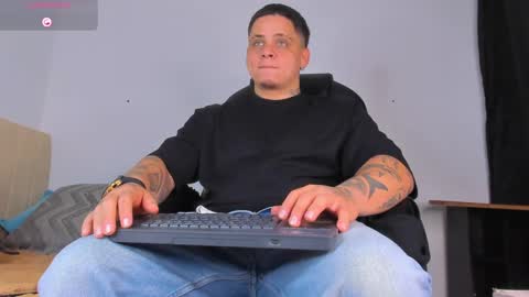 dennis munera online show from 10-09-25, 09:29