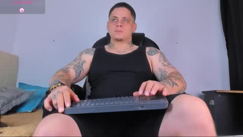 dennis munera online show from 10-10-25, 09:52