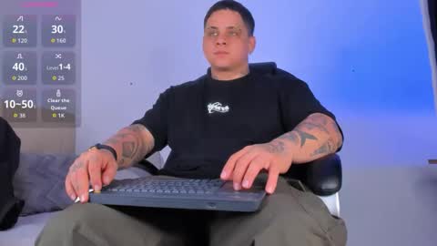 dennis munera online show from 10-25-25, 10:34