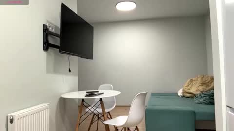 Denni online show from 02-13-26, 05:09