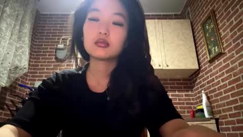 Emma online show from 01-10-26, 02:08