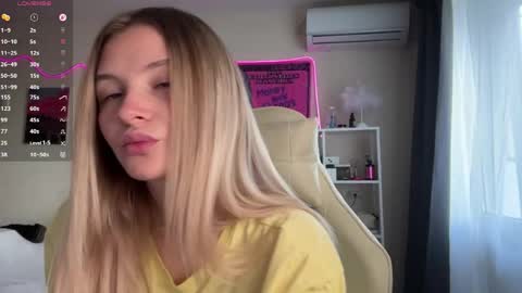 Vi  Victoria online show from 05-06-26, 01:49