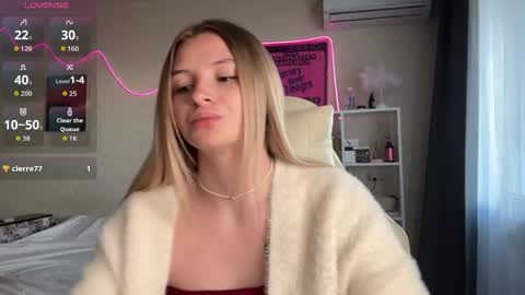 Vi  Victoria online show from 05-08-26, 02:44