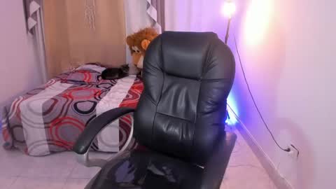 Dereck Boy online show from 05-05-26, 03:58