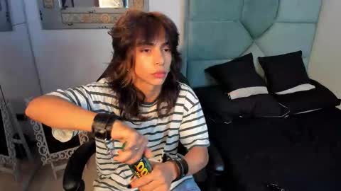 dereck_manson online show from 11-04-25, 11:31