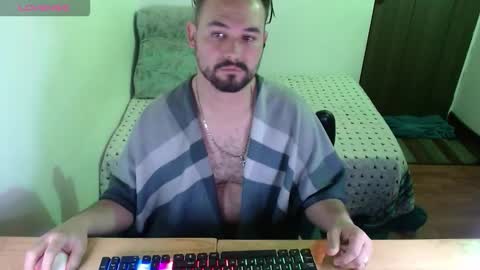 Dereck Mills3 online show from 03-19-26, 02:48