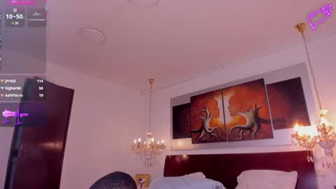 Snapshot of dereckandjake chatting on 02-18-25, 01:55 Dereck and Jake online show from 02-18-25, 01:55