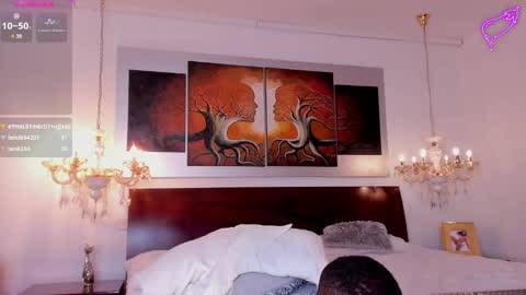 Snapshot of dereckandjake chatting on 02-19-25, 02:34 Dereck and Jake online show from 02-19-25, 02:34