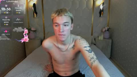 Derek online show from 02-07-26, 08:12