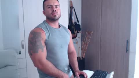 Derek online show from 07-08-26, 01:59