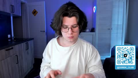 Derek online show from 05-11-26, 09:15