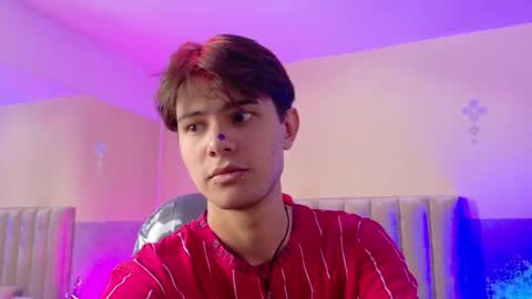 derek_sinn online show from 05-19-26, 08:15