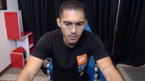 D E R E K online show from 11-22-25, 11:20