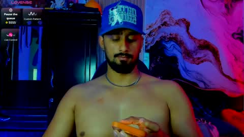 DEREKK   online show from 03-24-26, 05:12