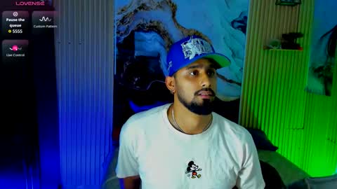 DEREKK   online show from 03-26-26, 02:39