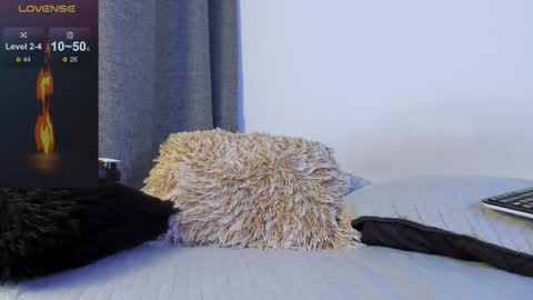 Derek  IG Derekolsen2024 online show from 01-28-25, 05:00