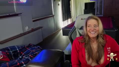 Derrick 52 and Brittany 50 online show from 09-20-25, 04:52