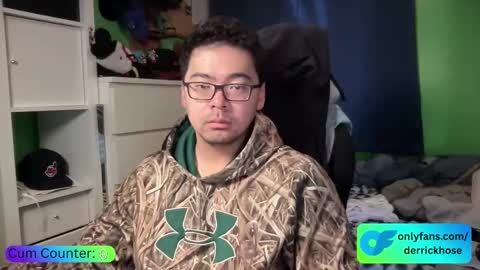 Derrick Hose online show from 11-05-25, 03:56