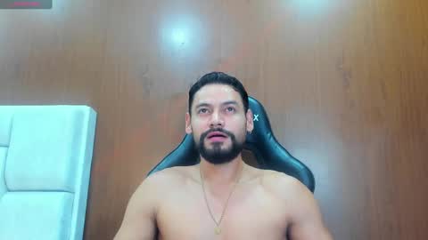 DerryBigger CM online show from 10-17-25, 10:23