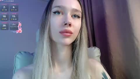 Snapshot of des_ch chatting on 05-21-26, 05:31 Ari online show from 05-21-26, 05:31