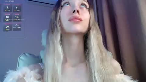 Snapshot of des_ch chatting on 05-22-26, 06:02 Ari online show from 05-22-26, 06:02