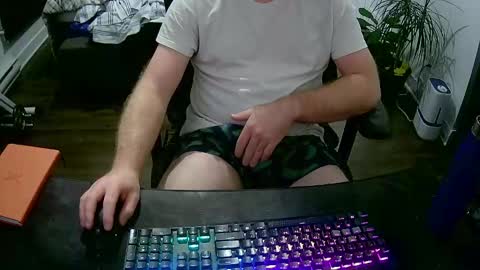 Snapshot of desdisdes chatting on 09-28-25, 01:55 desdisdes online show from 09-28-25, 01:55