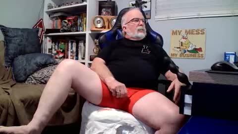 Snapshot of desertknight56 chatting on 10-23-25, 01:05 D K online show from 10-23-25, 01:05