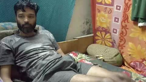 desi_boy799417 online show from 11-11-25, 06:46