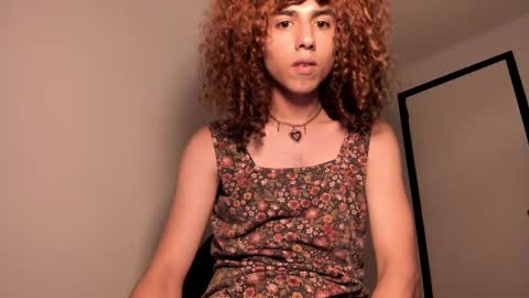 Snapshot of desidias chatting on 03-09-25, 11:35 Desidias online show from 03-09-25, 11:35