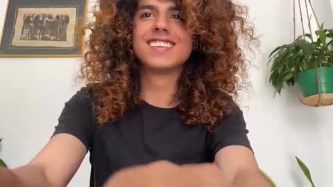 Snapshot of desidias chatting on 10-24-25, 06:15 Desidias online show from 10-24-25, 06:15