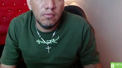 Snapshot of designturbate chatting on 12-12-24, 10:31 Designturbate online show from 12-12-24, 10:31