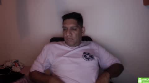 Snapshot of designturbate chatting on 11-17-25, 03:12 Designturbate online show from 11-17-25, 03:12