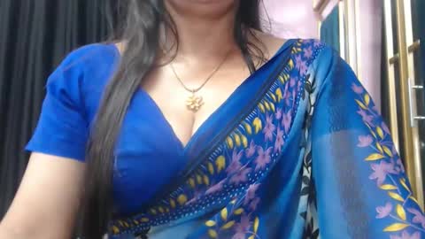 Maisa online show from 10-20-25, 05:13