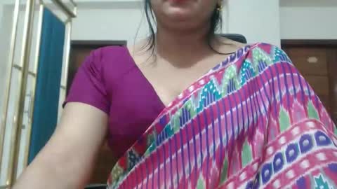 Maisa online show from 04-28-26, 07:19