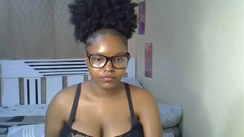 desiredahlia33 online show from 03-30-26, 09:10