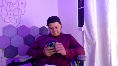 TORI AND MR. BEAR online show from 09-15-25, 12:27