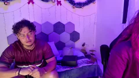 TORI AND MR. BEAR online show from 12-01-25, 06:24