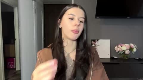 desireefolino online show from 02-09-26, 07:12