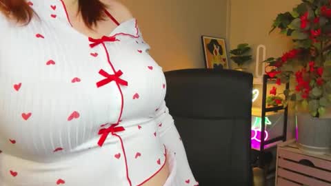 LAYLA online show from 01-16-26, 07:23