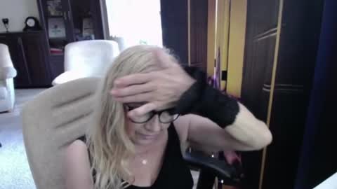 Snapshot of desiresofia chatting on 06-26-26, 06:40 S O F I A online show from 06-26-26, 06:40