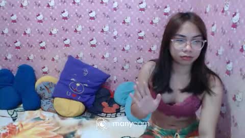 Lovie online show from 10-23-25, 01:27