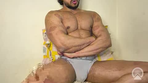 Snapshot of desiwolf_alex chatting on 10-19-25, 11:38 Alex online show from 10-19-25, 11:38