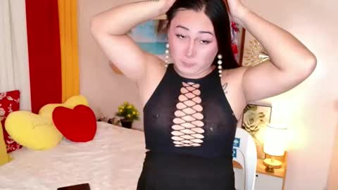 Snapshot of destenierose chatting on 10-11-25, 07:01 destenierose online show from 10-11-25, 07:01