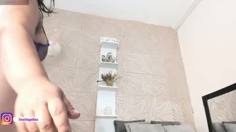 Snapshot of destinysins chatting on 01-09-26, 12:41 Destinysins online show from 01-09-26, 12:41