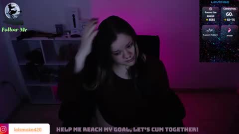 Snapshot of destroyall420 chatting on 02-10-25, 06:53 Lola Bdsm and fries online show from 02-10-25, 06:53