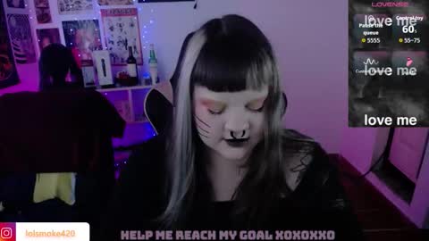 Snapshot of destroyall420 chatting on 03-28-26, 07:02 Lola Bdsm and fries online show from 03-28-26, 07:02