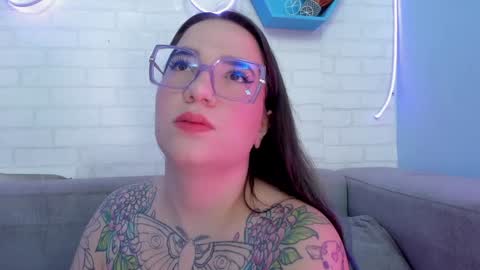 Deva Blue online show from 01-30-25, 04:48