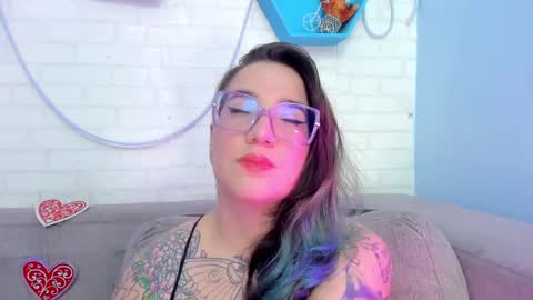 Deva Blue online show from 02-18-25, 03:31